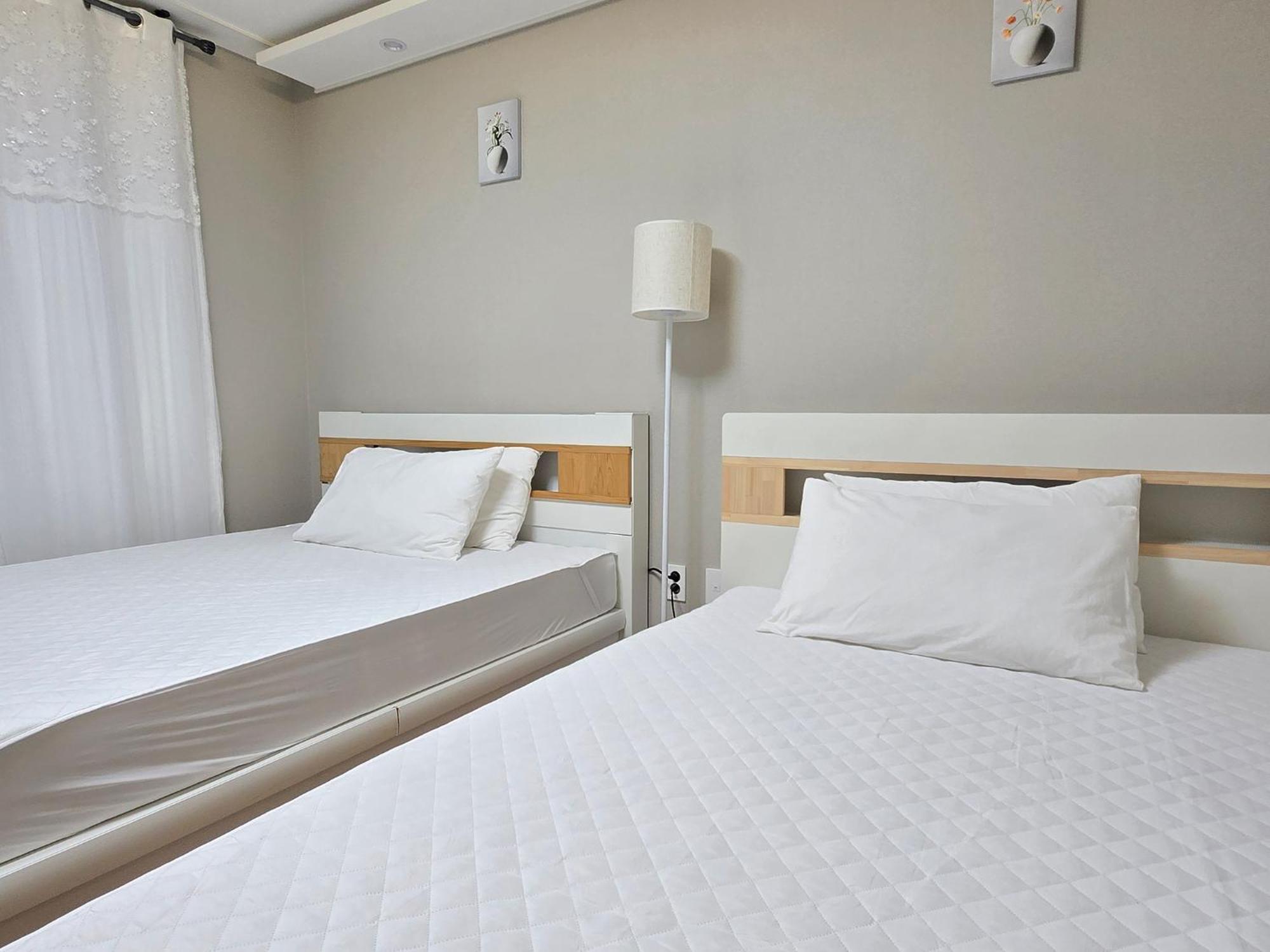 Incheon Airport Guesthouse L Bagian luar foto