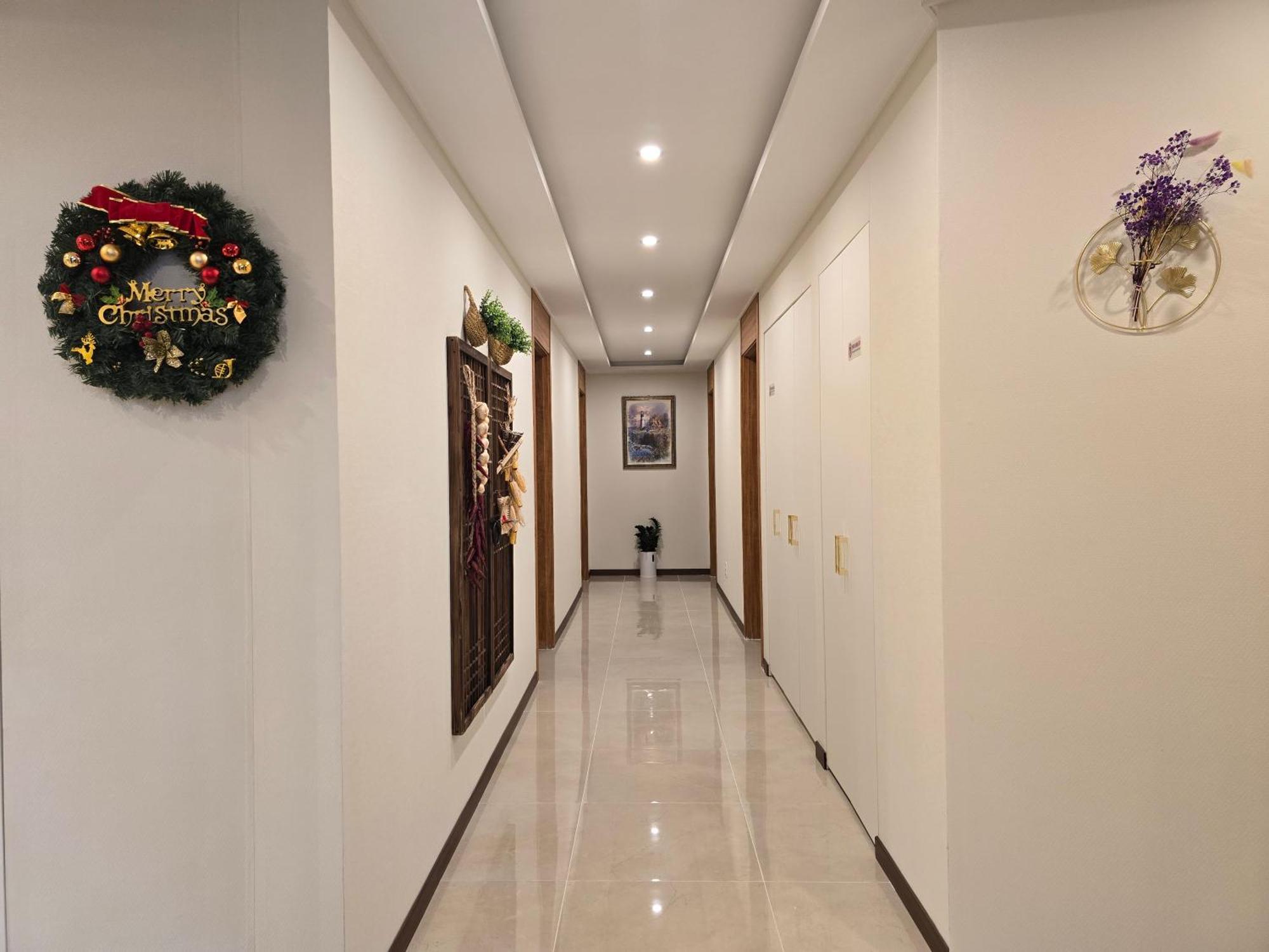 Incheon Airport Guesthouse L Bagian luar foto